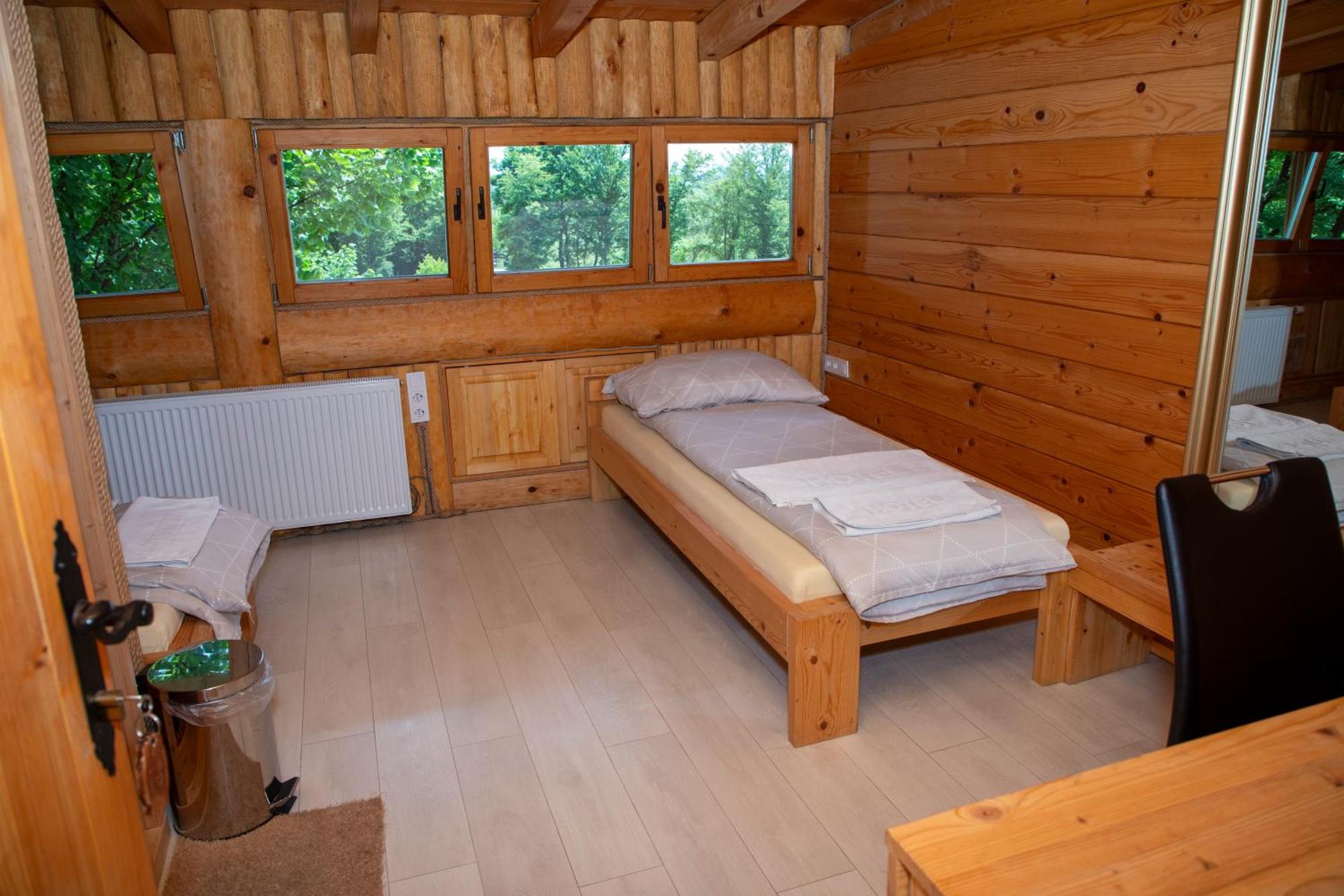 Guest House Mala Prica Zivinice Luaran gambar